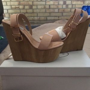 Brand new Steve Madden wedges!!!